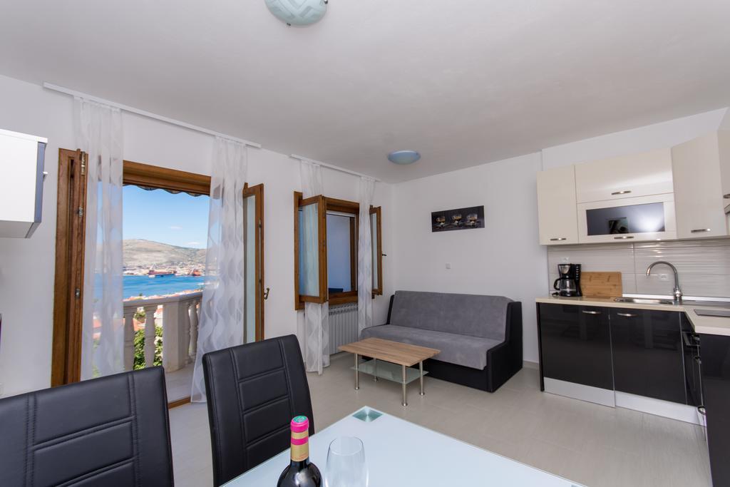 Apartments Bisera Trogir Dış mekan fotoğraf