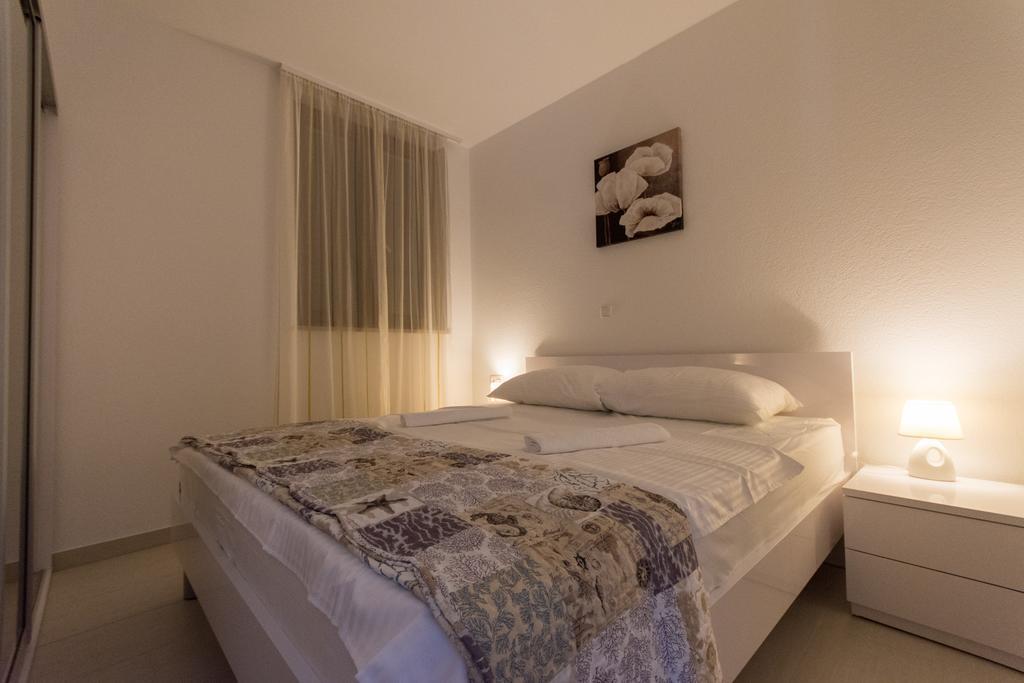 Apartments Bisera Trogir Dış mekan fotoğraf